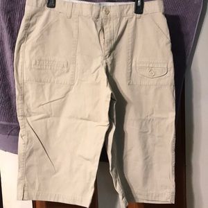 Excellent condition capris